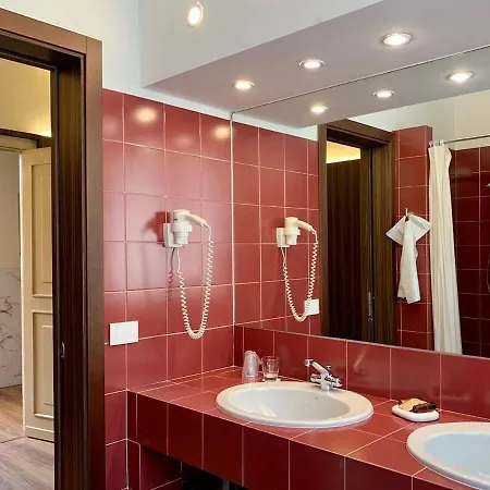 ホテル Brescia Boario Terme