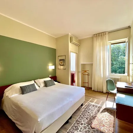 Hotel Brescia 3*